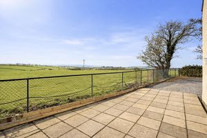 Photo 17- click for photo gallery